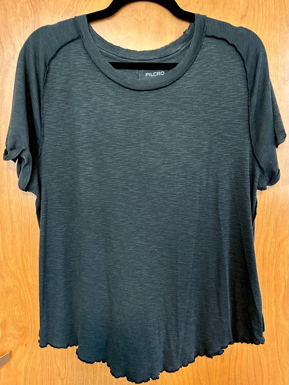 Anthropologie Pilcro Reverse Seam Black Crew Neck T - Size XL